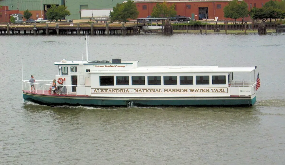 The Alexandria–National Harbor water taxi on the Potomac