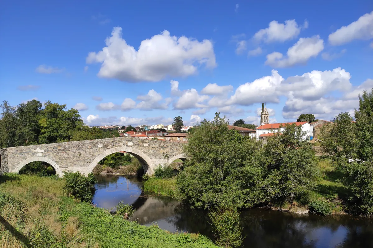 The medieval bridge at Furelos near Melide