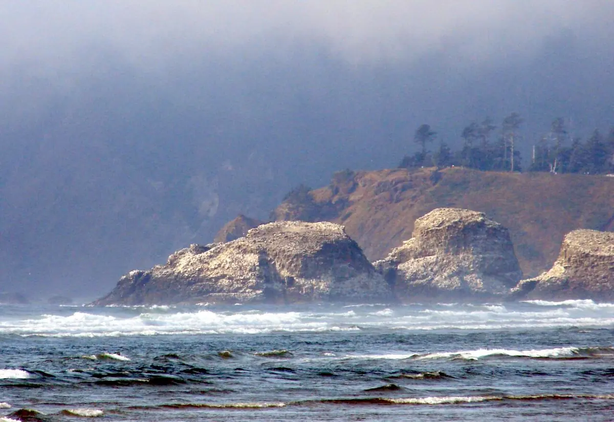 A quiet morning on Cannon Beach