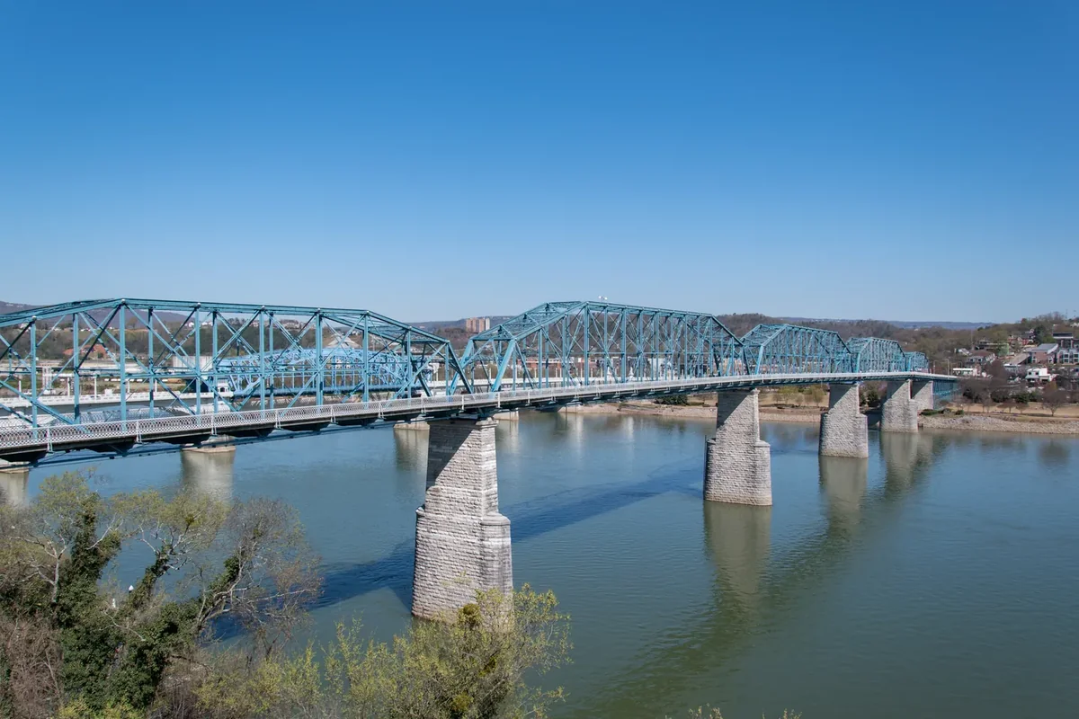 The Walnut Street Bridge over the Tennessee River in Chattanooga, with downtown behind