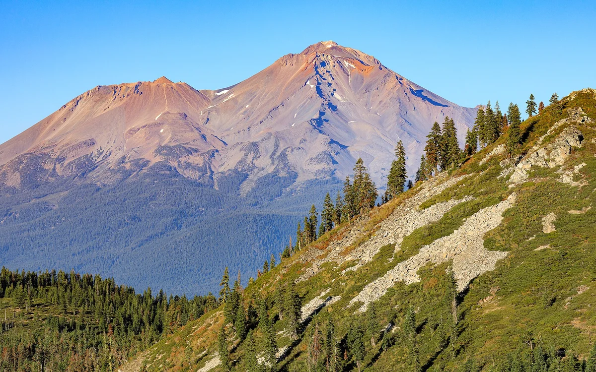 Mount Shasta rising over Heart Lake