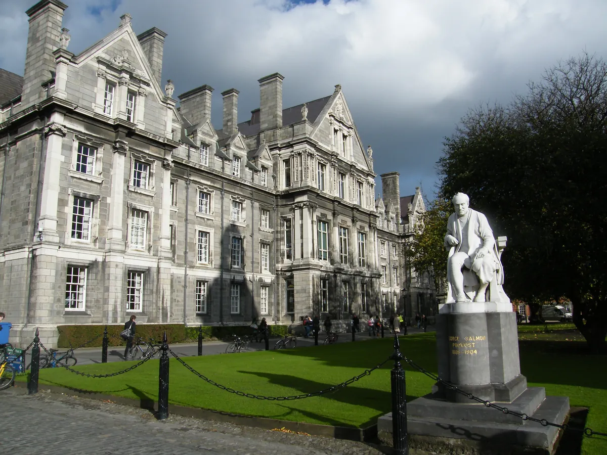 Marble statue of Provost George Salmon on the Trinity College Dublin campus