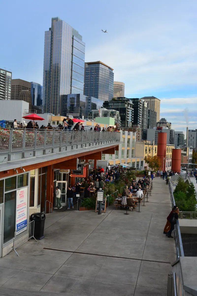 The Pike Place MarketFront plaza with the Seattle skyline