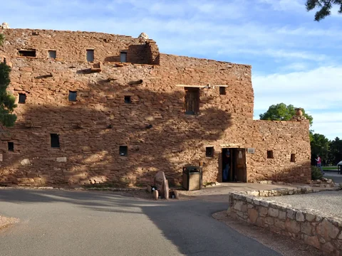 The stone Hopi House building in Grand Canyon Village in morning light