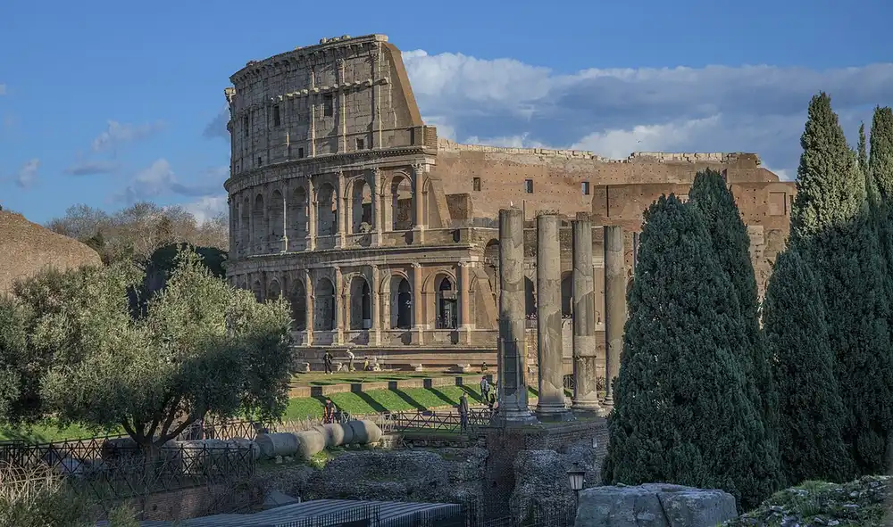 The Colosseum and the Roman Forum from the south