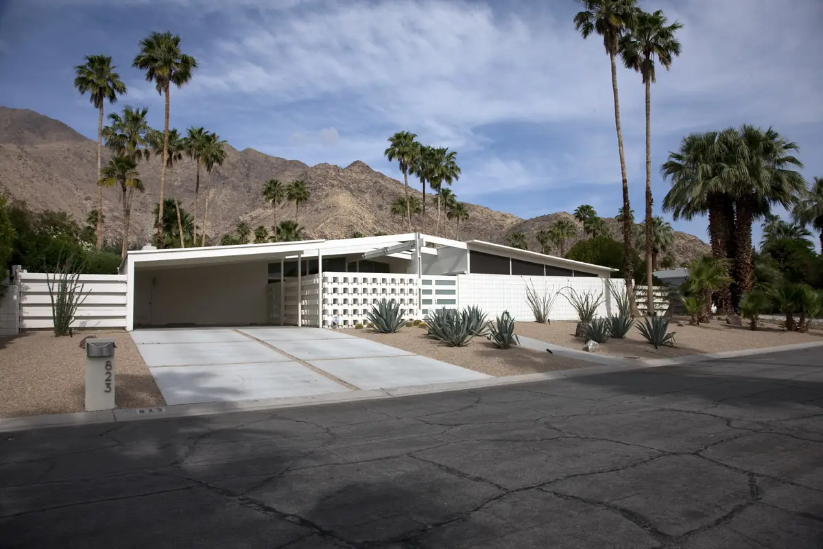 Mid-century modern architecture in Palm Springs
