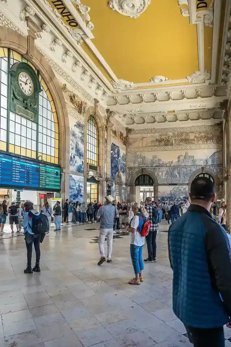 São Bento station's azulejo-tiled hall, Porto