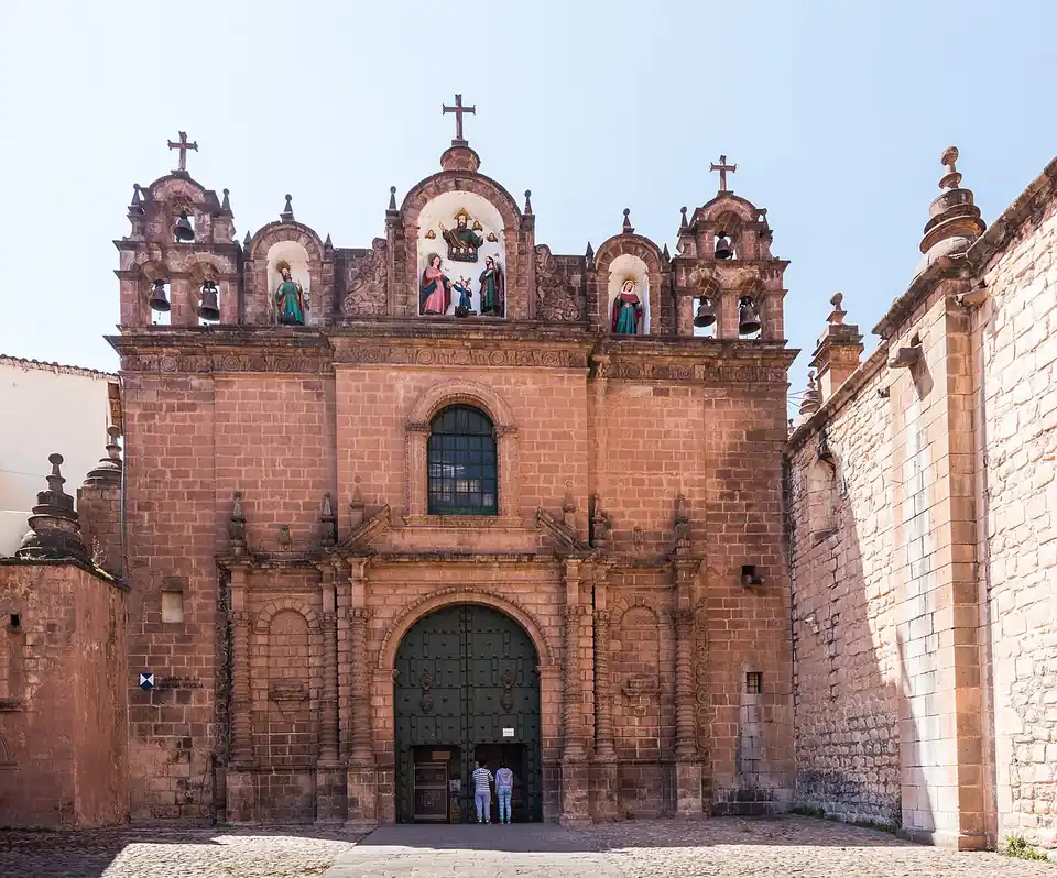 Cusco's Plaza de Armas and cathedral at dusk