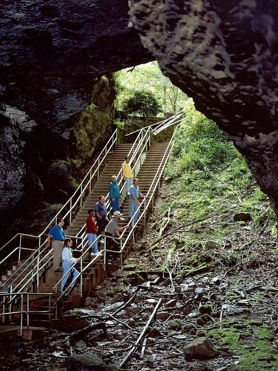 The Green River winding through Mammoth Cave National Park