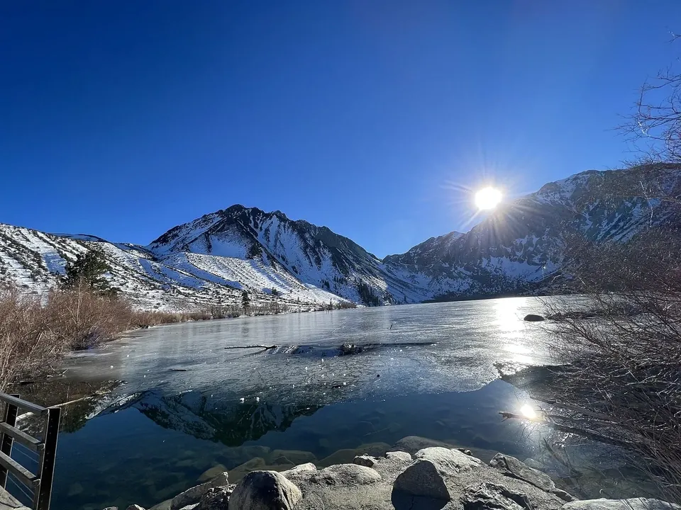 The summit and Convict Lake