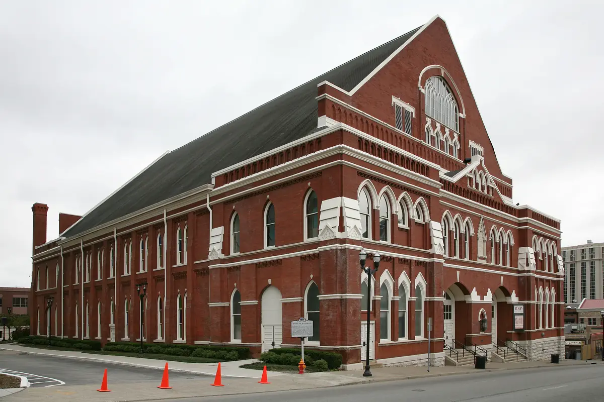 The Ryman Auditorium's brick facade on Fifth Avenue