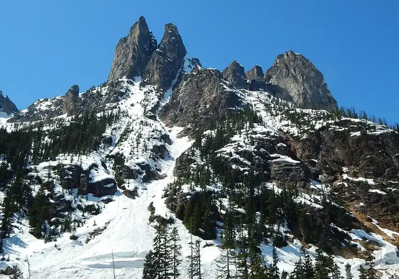 Liberty Bell towering over Washington Pass