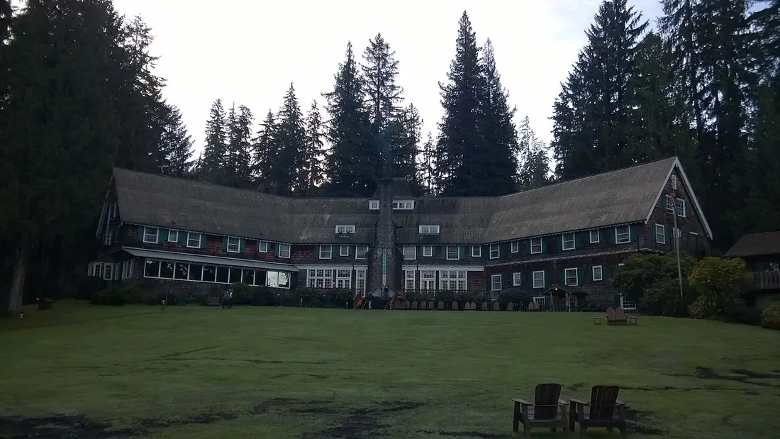 The historic Lake Quinault Lodge on the lake shore