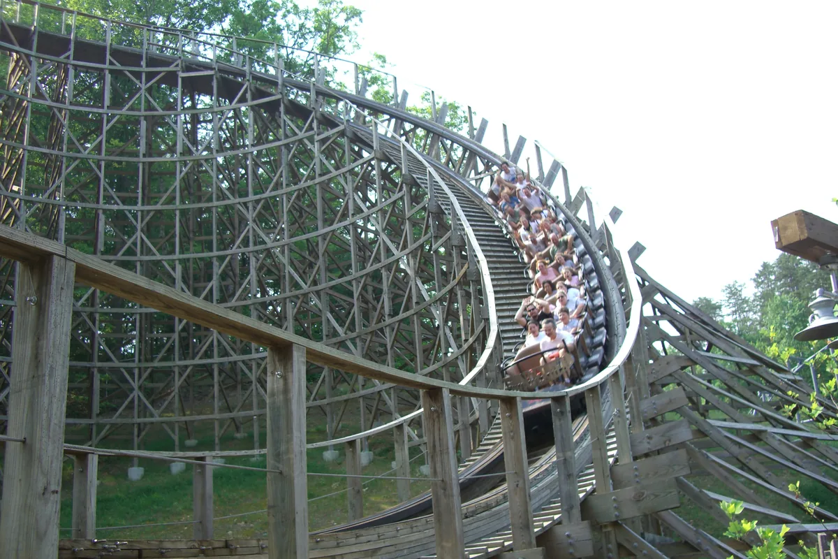 The wooden roller coaster Thunderhead at Dollywood with a train of riders