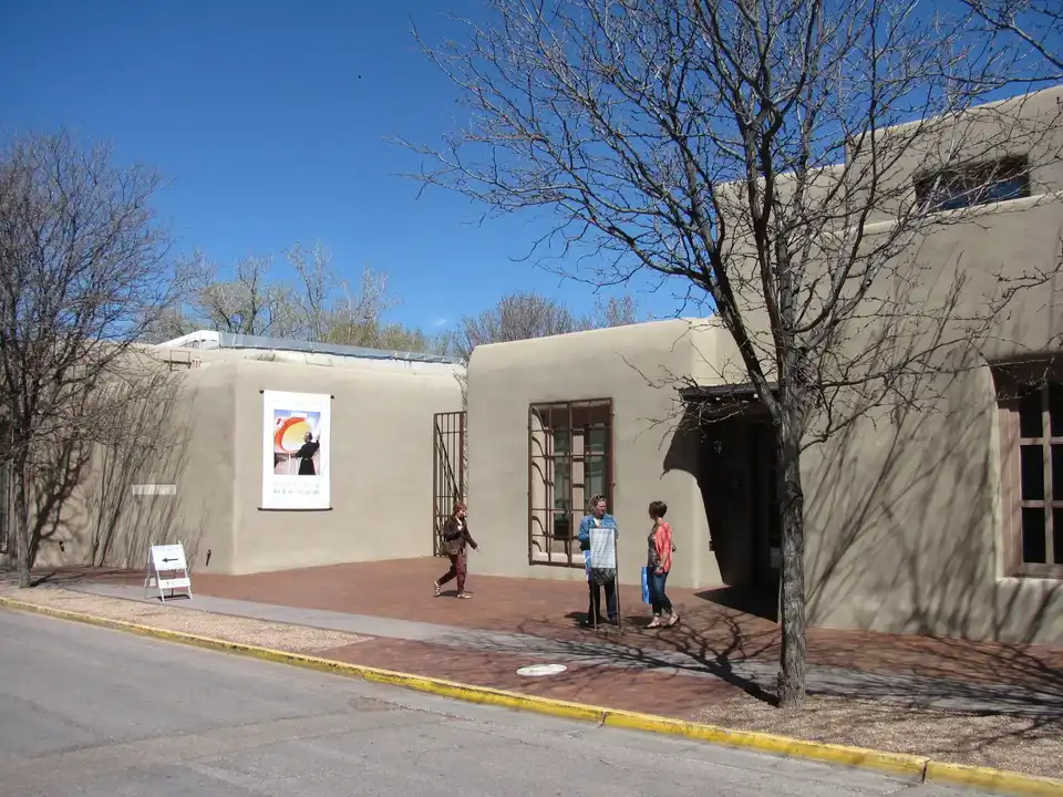 Georgia O'Keeffe Museum exterior