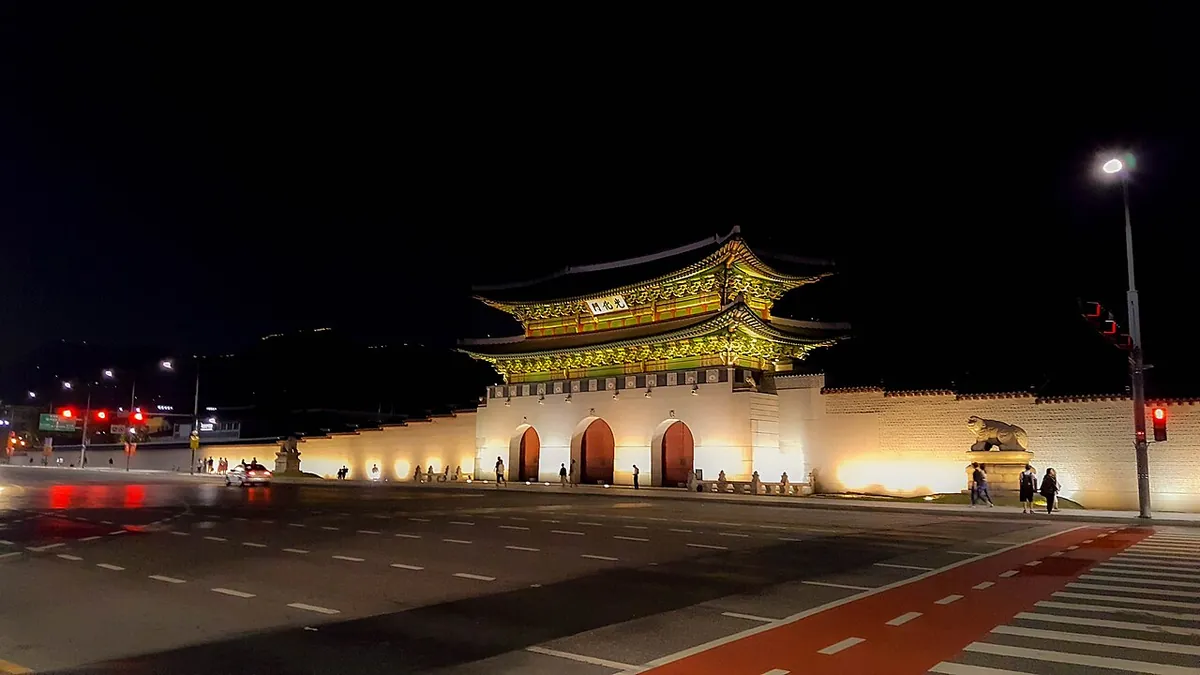 Gwanghwamun Gate of Gyeongbokgung Palace lit at night, Seoul