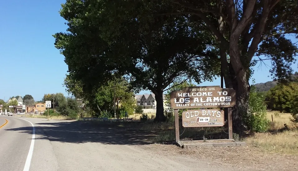Wine roads to Los Olivos and Los Alamos