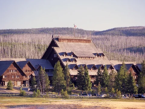 Main facade of the historic Old Faithful Inn